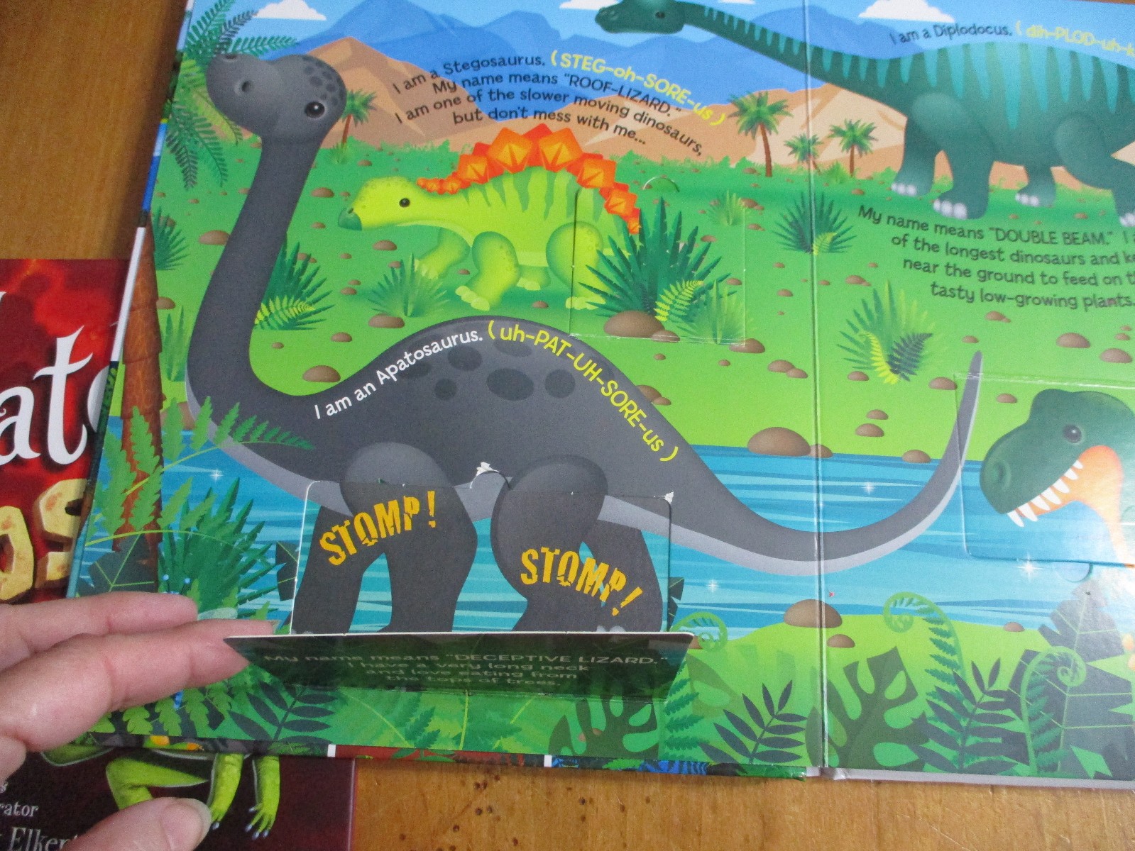 2-Kids Books Learn About Dinosaurs Lift The Flap & How To Catch a Dinosaur