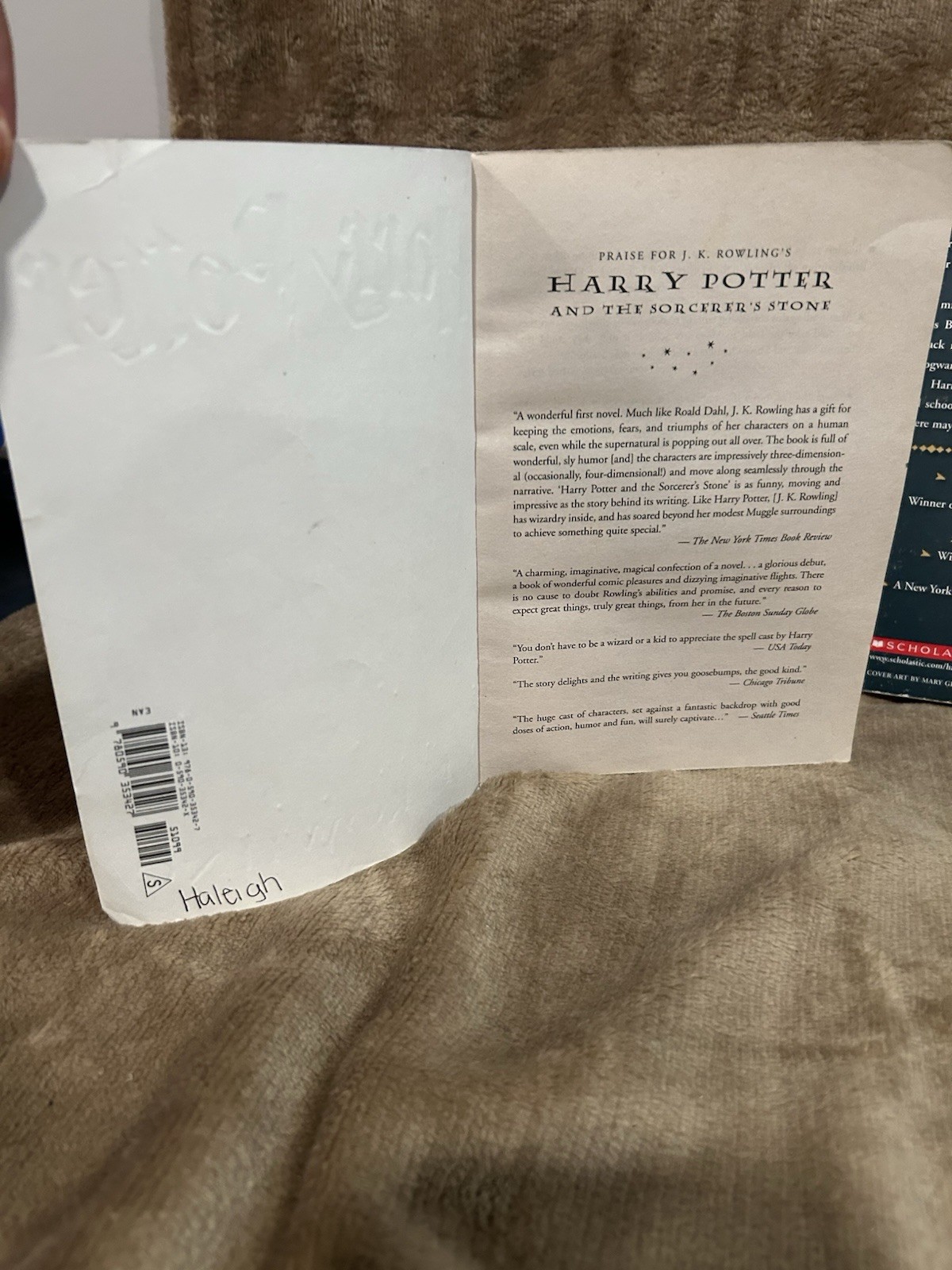 Harry Potter 5 Book Set 1-4, 6-7 Slightly Creased Slightly Withered