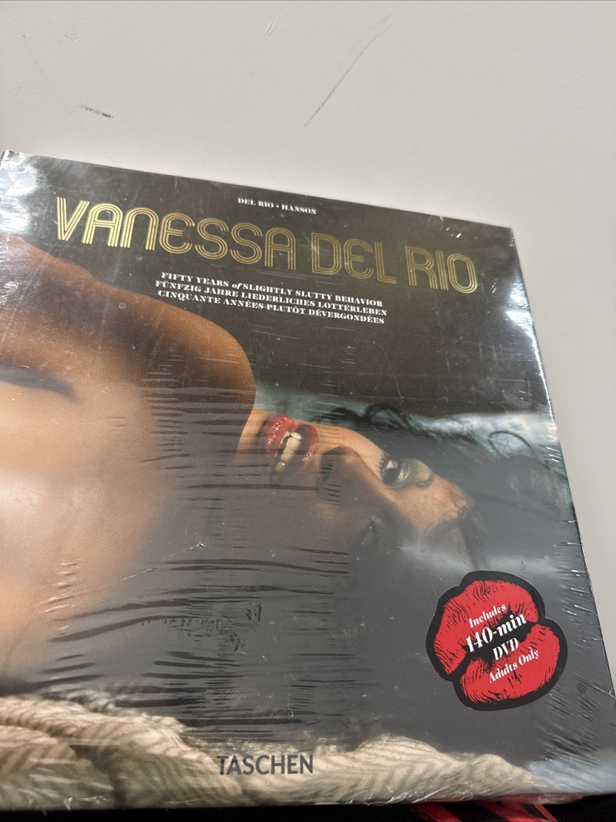 Vanessa Del Rio Fifty Years of Slightly Slutty Behavior TASCHEN Hardcover DVD