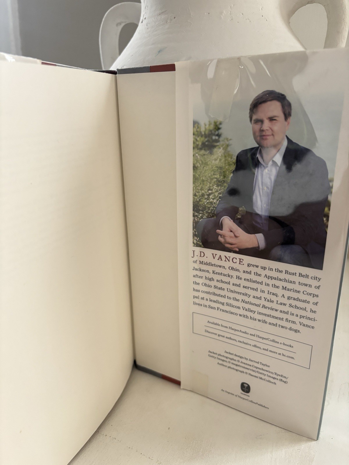 Hillbilly Elegy: A Memoir of a Family and Culture … J.D. Vance 1st Edition