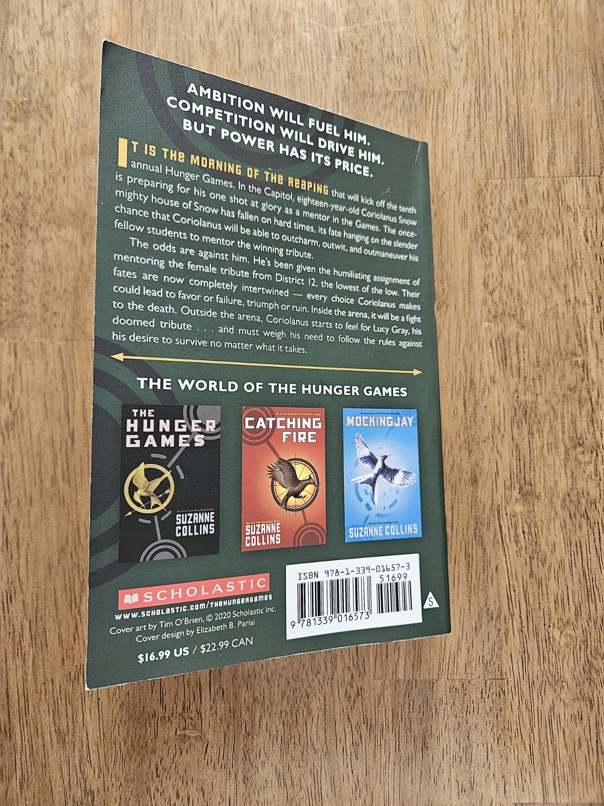 Ballad of Songbirds & Snakes (Hunger Games Novel) by Suzanne Collins Paperback)