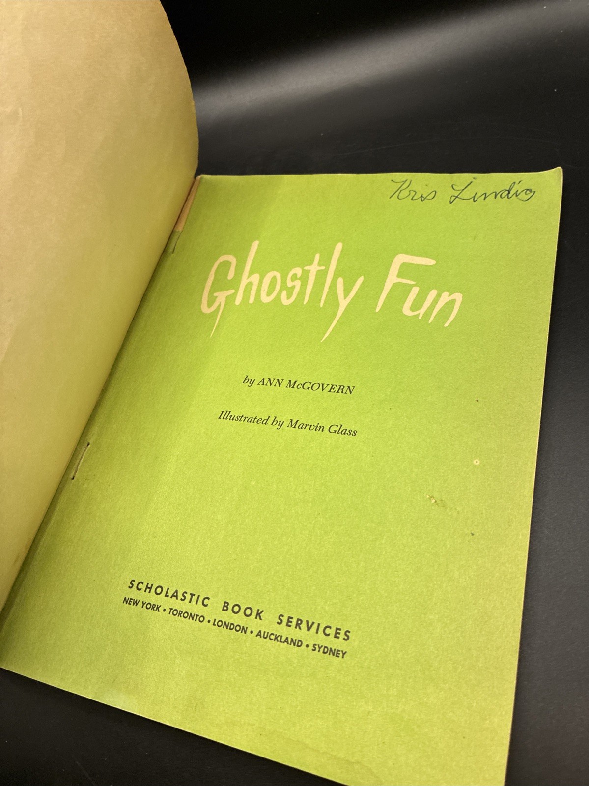 Ghostly Fun by Ann McGovern Scholastic Book Services 1970 1st Printing Spooky