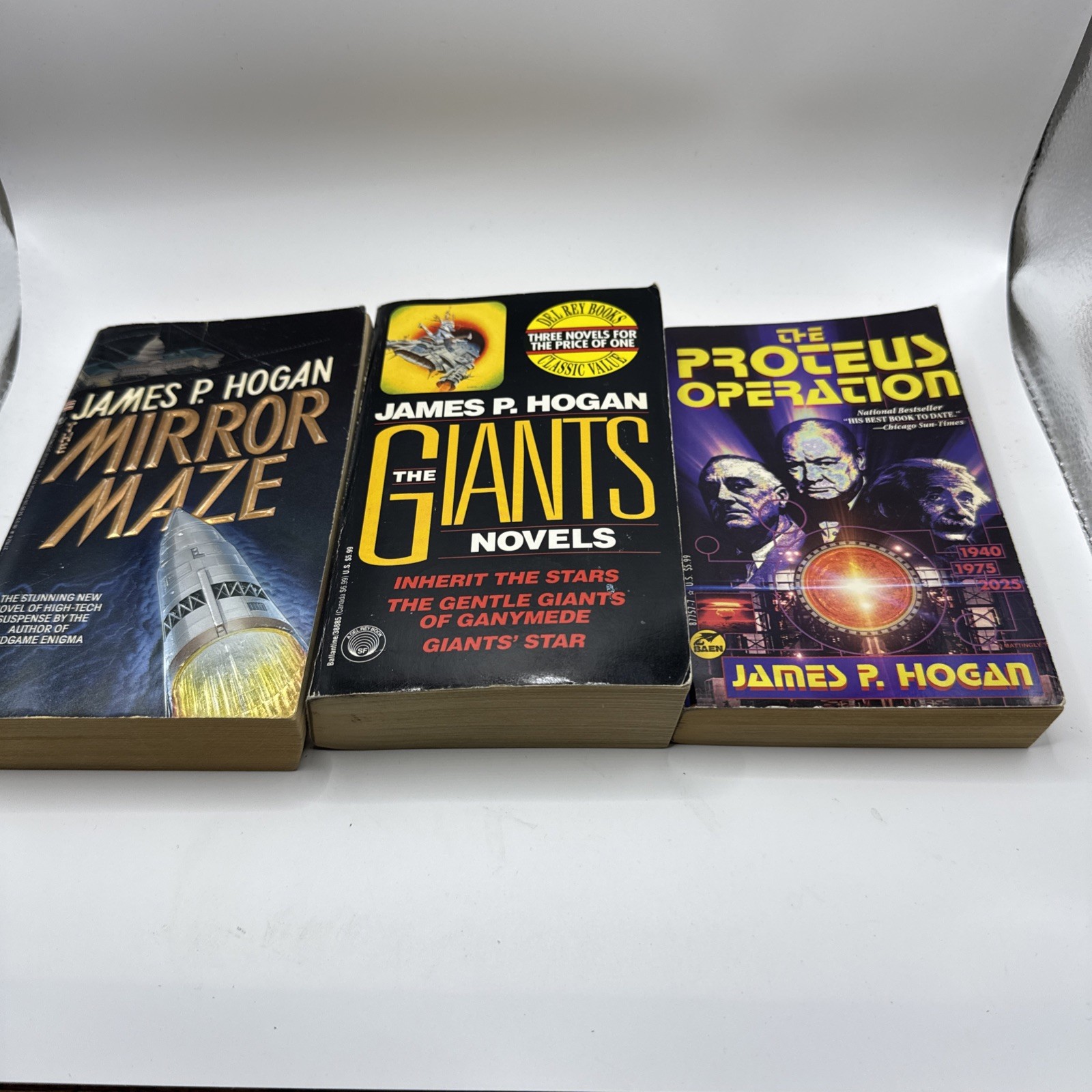 JAMES P. HOGAN Lot 8 Vtg Sci-Fic PB Novels INHERIT THE STARS & Various Others