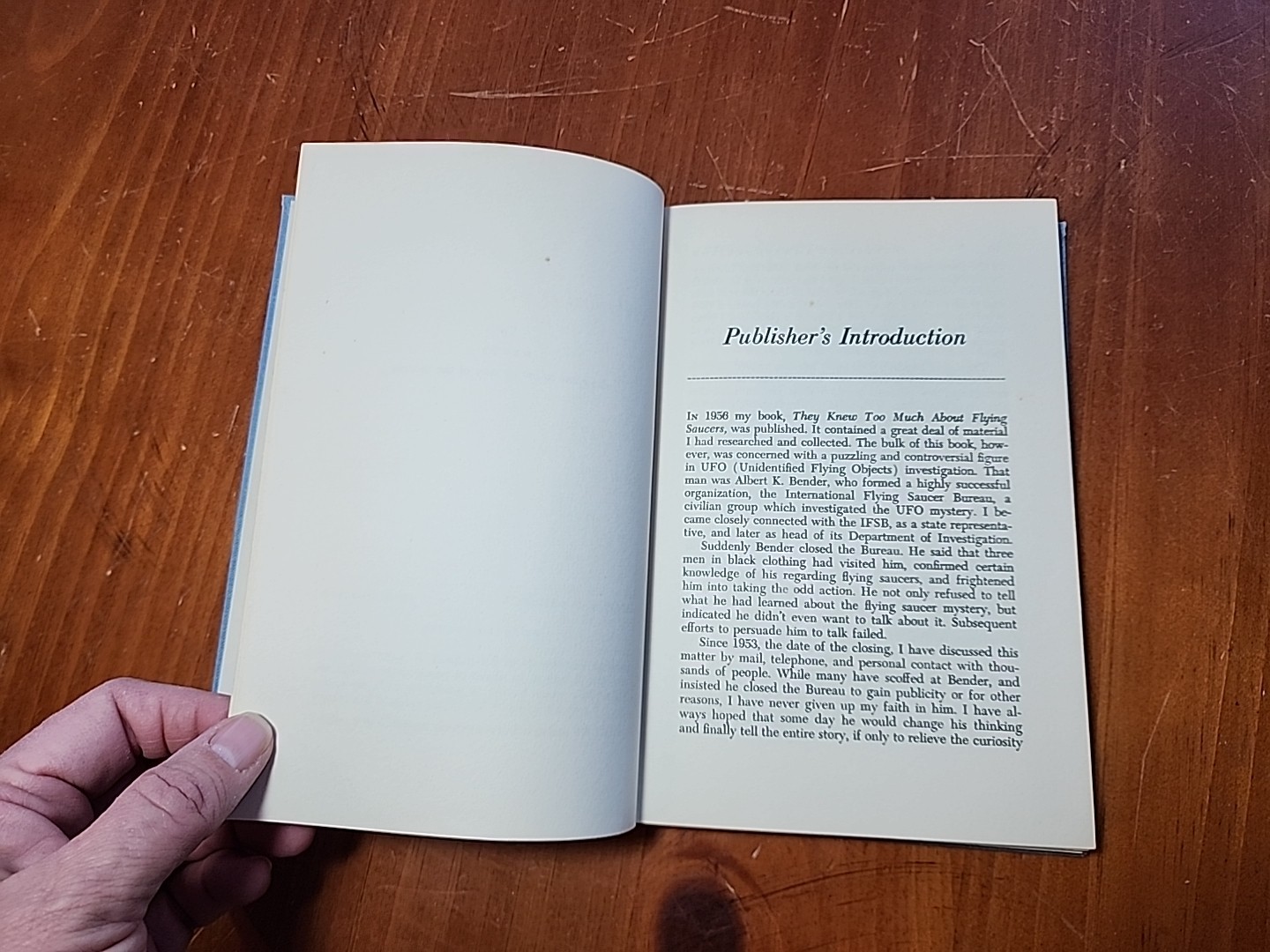 Flying Saucers And The Three Men. First Edition 1962 HC NO DJ