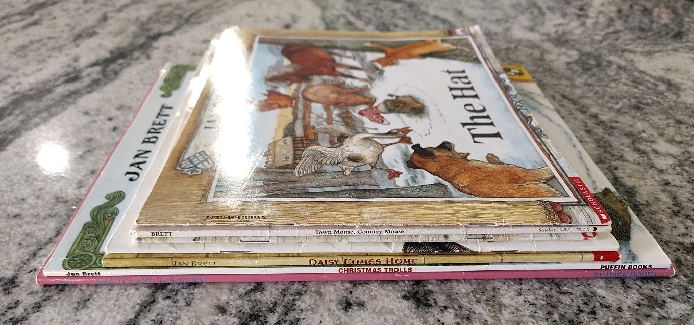 Lot Of 7 Jan Brett Children’s Picture Books Fairy Tales