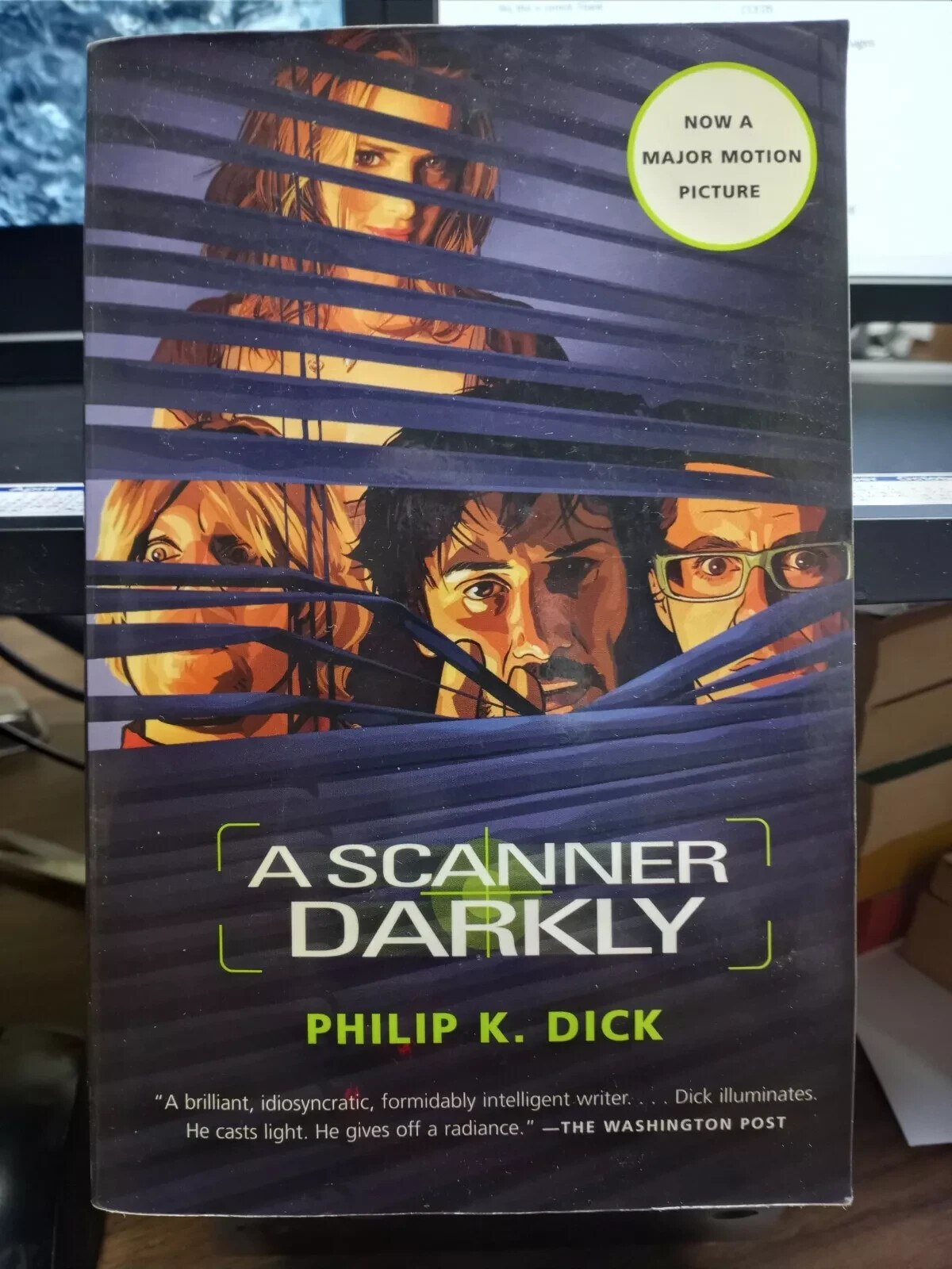 A Scanner Darkly by Philip Dick (2006, Trade Paperback)