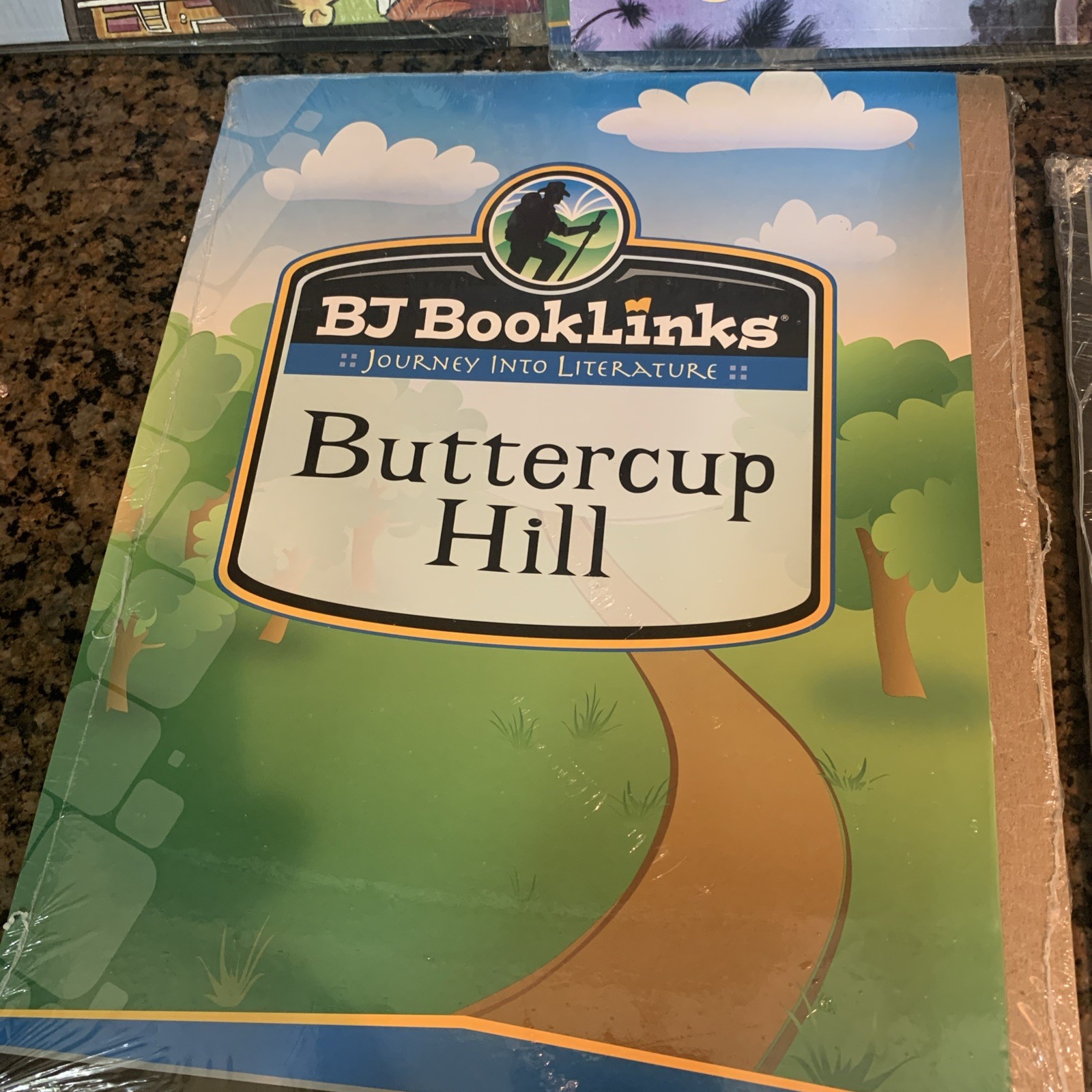 BJU BookLinks Looking For Home Golden Cowrie Derwood Inc Dog napped Cat 6 Total