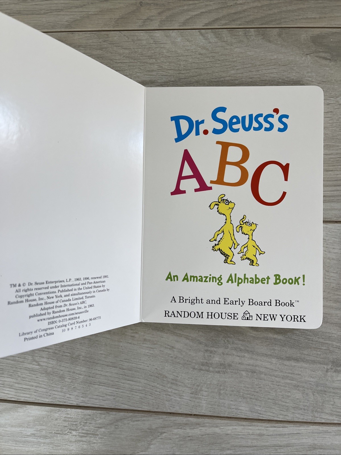 Dr. Seuss’s Box of Bright and Early Board Books Set Random House C2