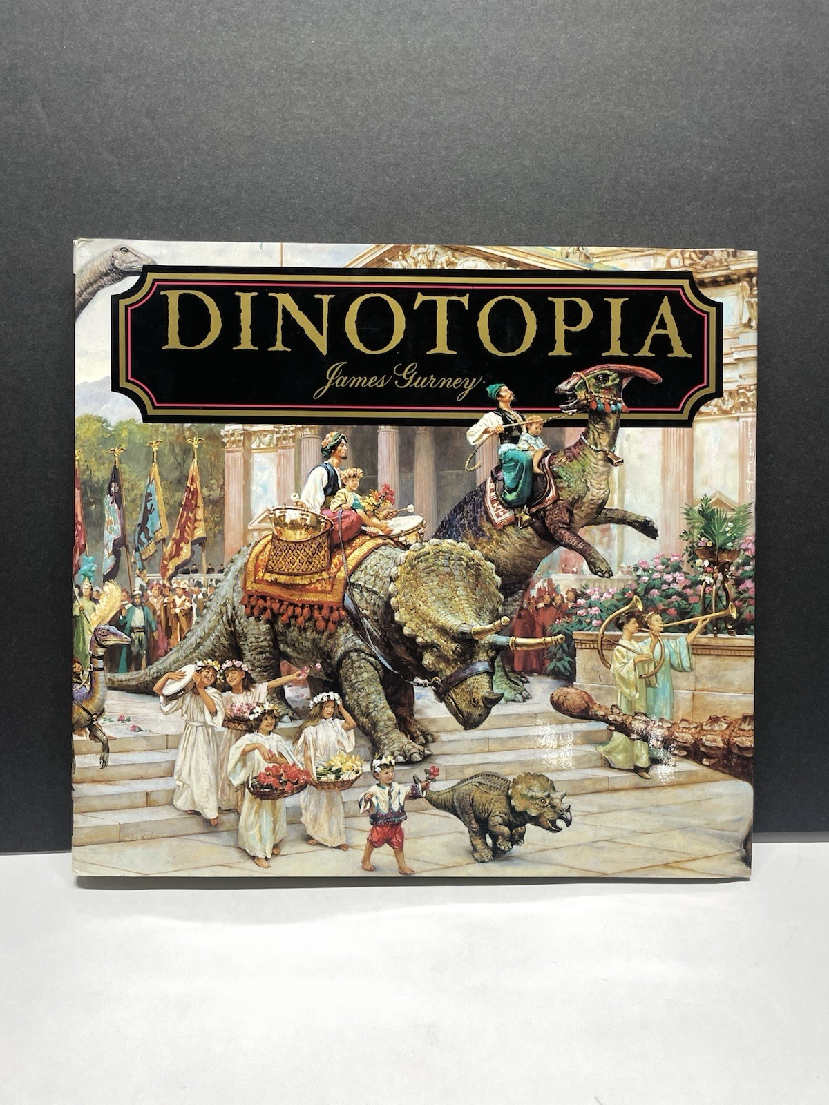 Dinotopia by James Gurney 1992, 1st Edition Hardback With Dust Jacket *Read Des