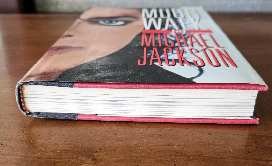 Moonwalk by Michael Jackson 1988 Hardcover Dust Jacket 1st Edition *Cover Indent