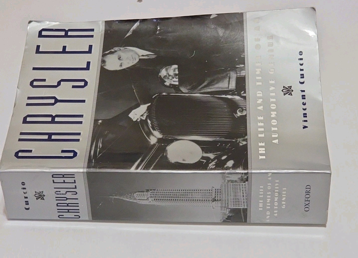 Chrysler: The Life And Times Of An Automotive Genius Vincent Curcio PB 2000