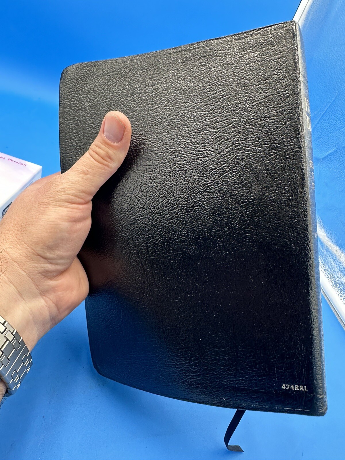 Scofield Study Bible III-NKJV (Leather / Fine Binding)