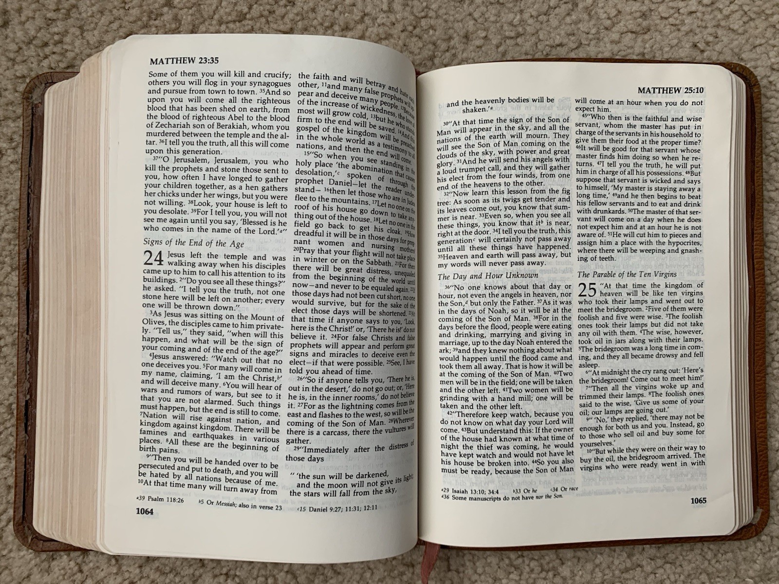 Holy Bible – New International Version Top Grain Cowhide 1978 NIV Cowhide
