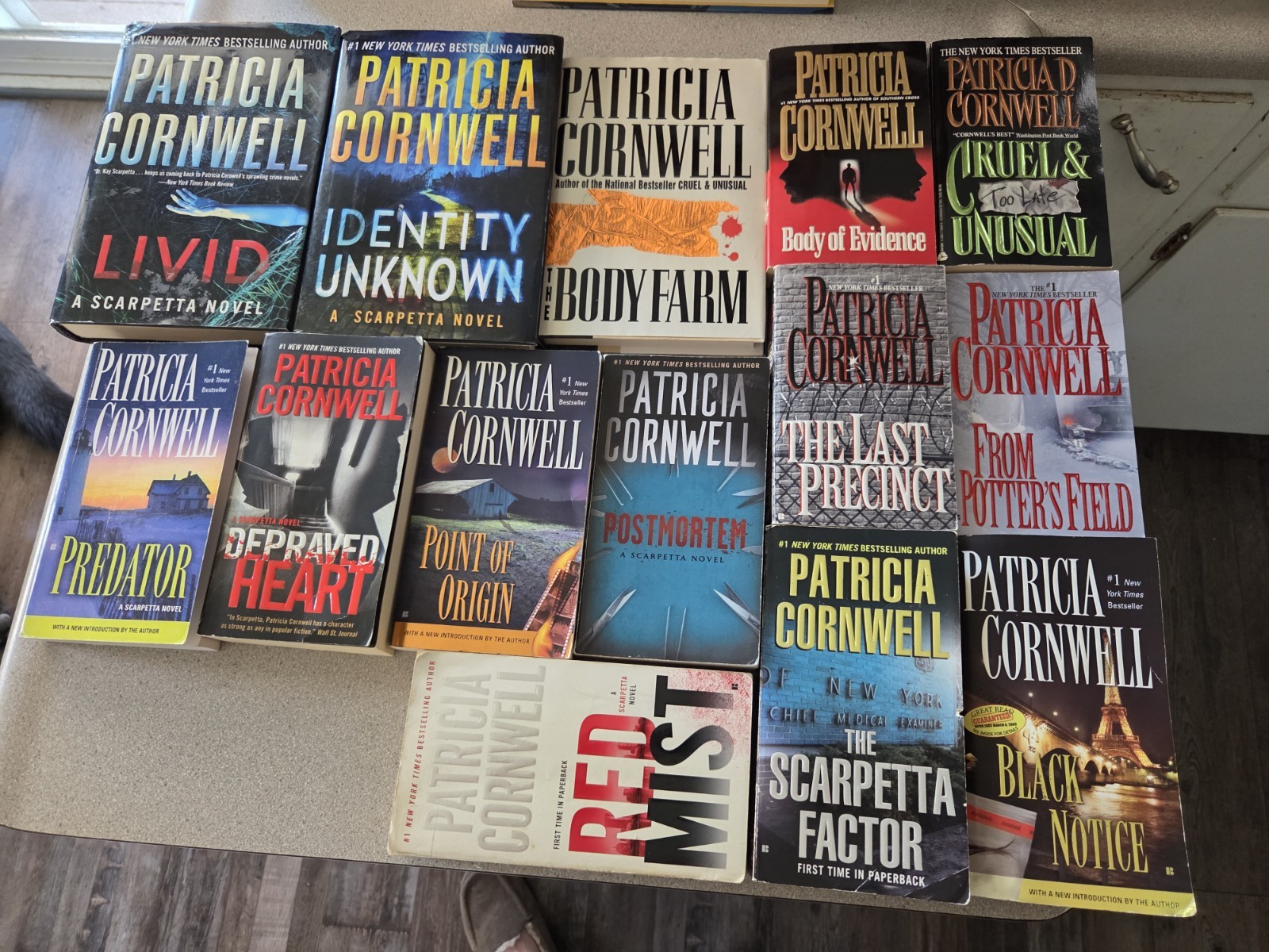Patricia Cornwell Lot Of 14 Book Kay Scarpetta Series. HC & PB