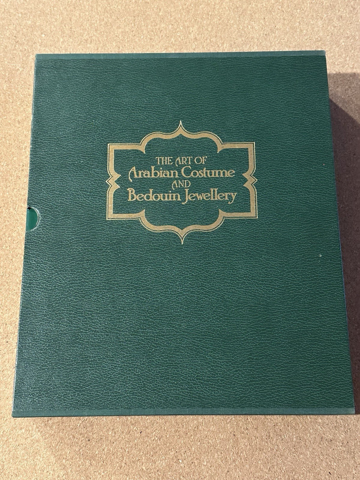 The Art Of Arabian Costume / Bedouin Jewellry Heather Colyer Ross Saudi Arabia