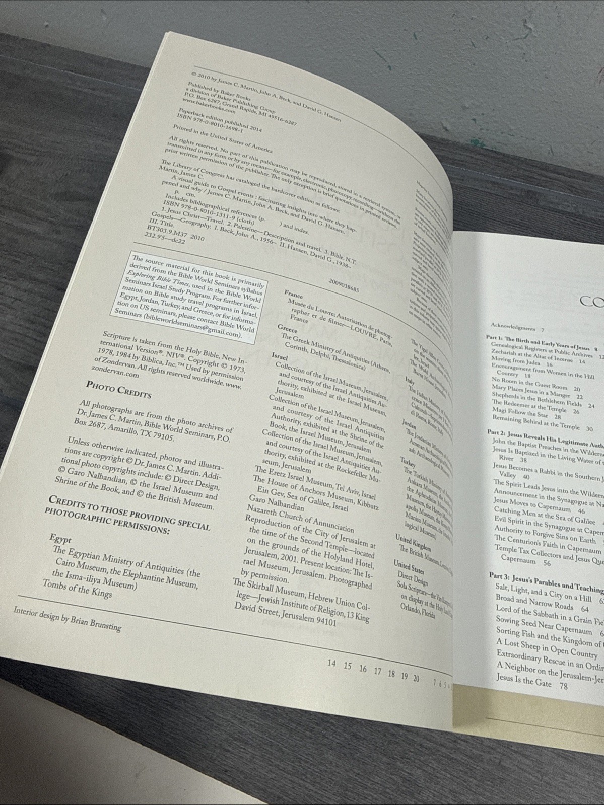 A VISUAL GUIDE TO GOSPEL EVENTS: FASCINATING INSIGHTS INTO By James C. Martin