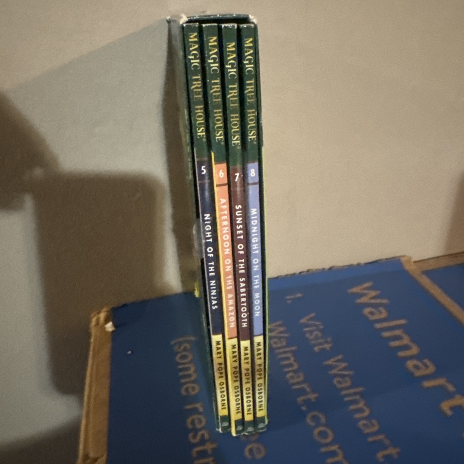 Magic Tree House Books 5-8 Boxed Set by Mary Pope Osborne (2002, Uk-Trade Paper)