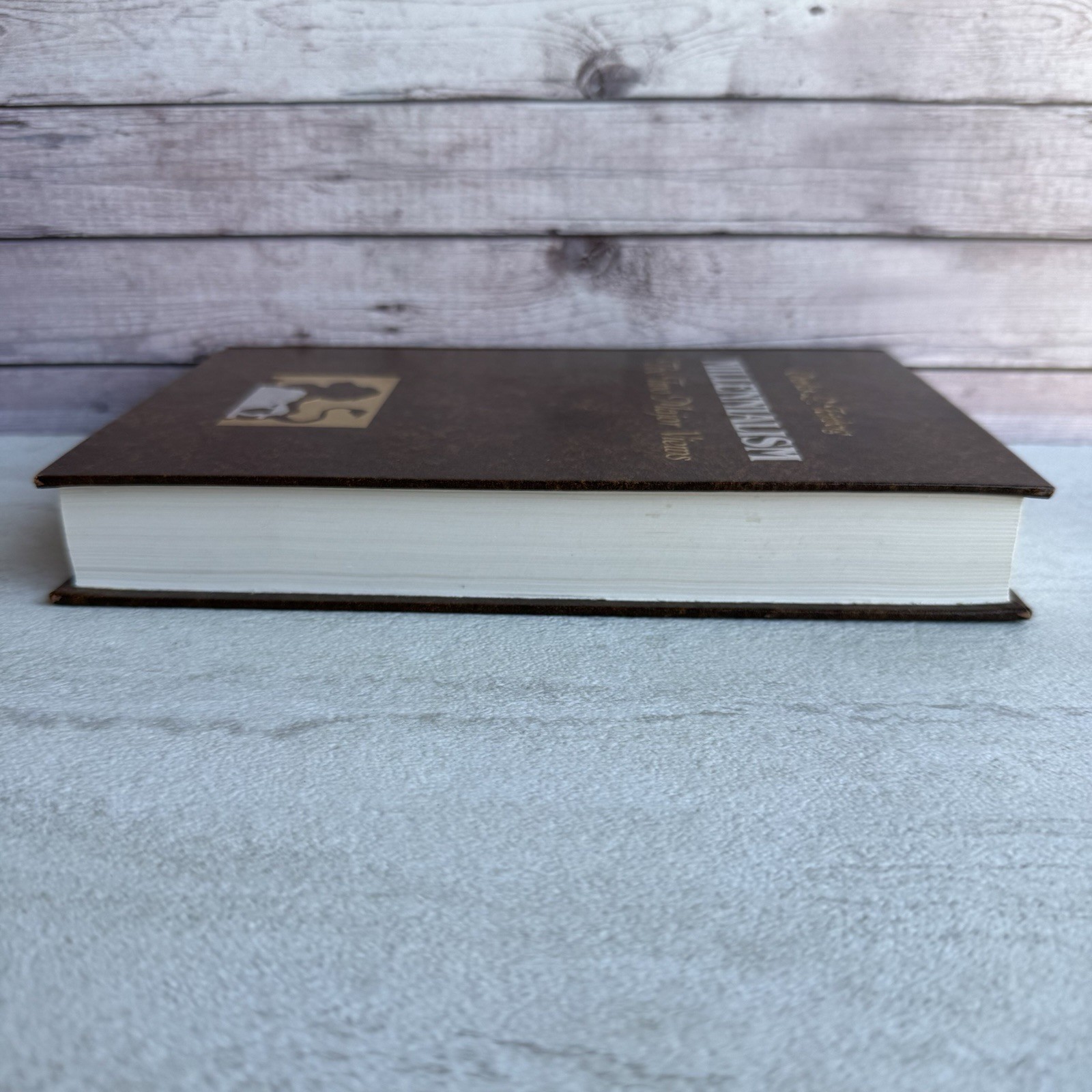Millennialism: The Two Major Views by Charles L. Feinberg – BMH Books, HC, 1985