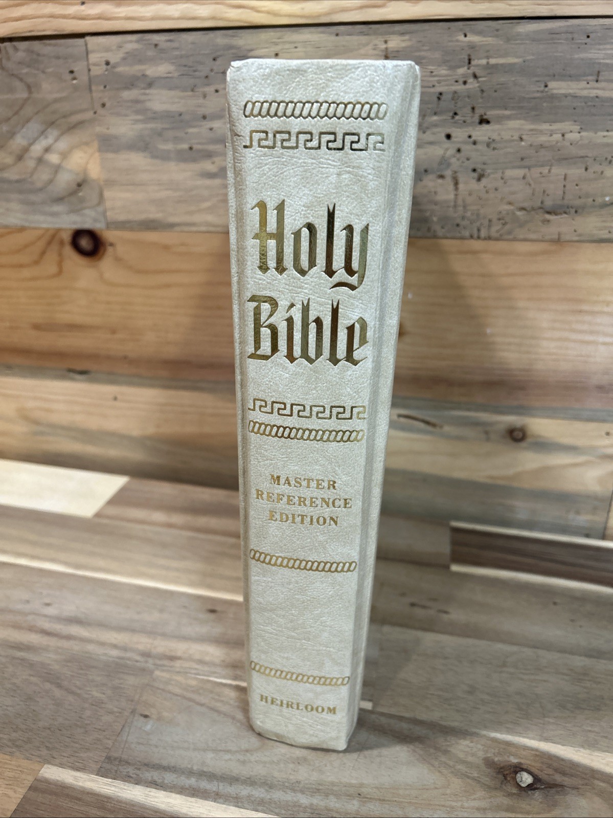 Vintage Holy Bible Catholic Heirloom Family Edition 1979-1982 Wonderful Condi