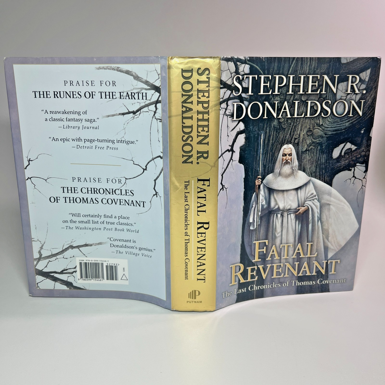 Fatal Revenant Stephen R. Donaldson Hardcover 1st Edition Thomas Covenant Book 2