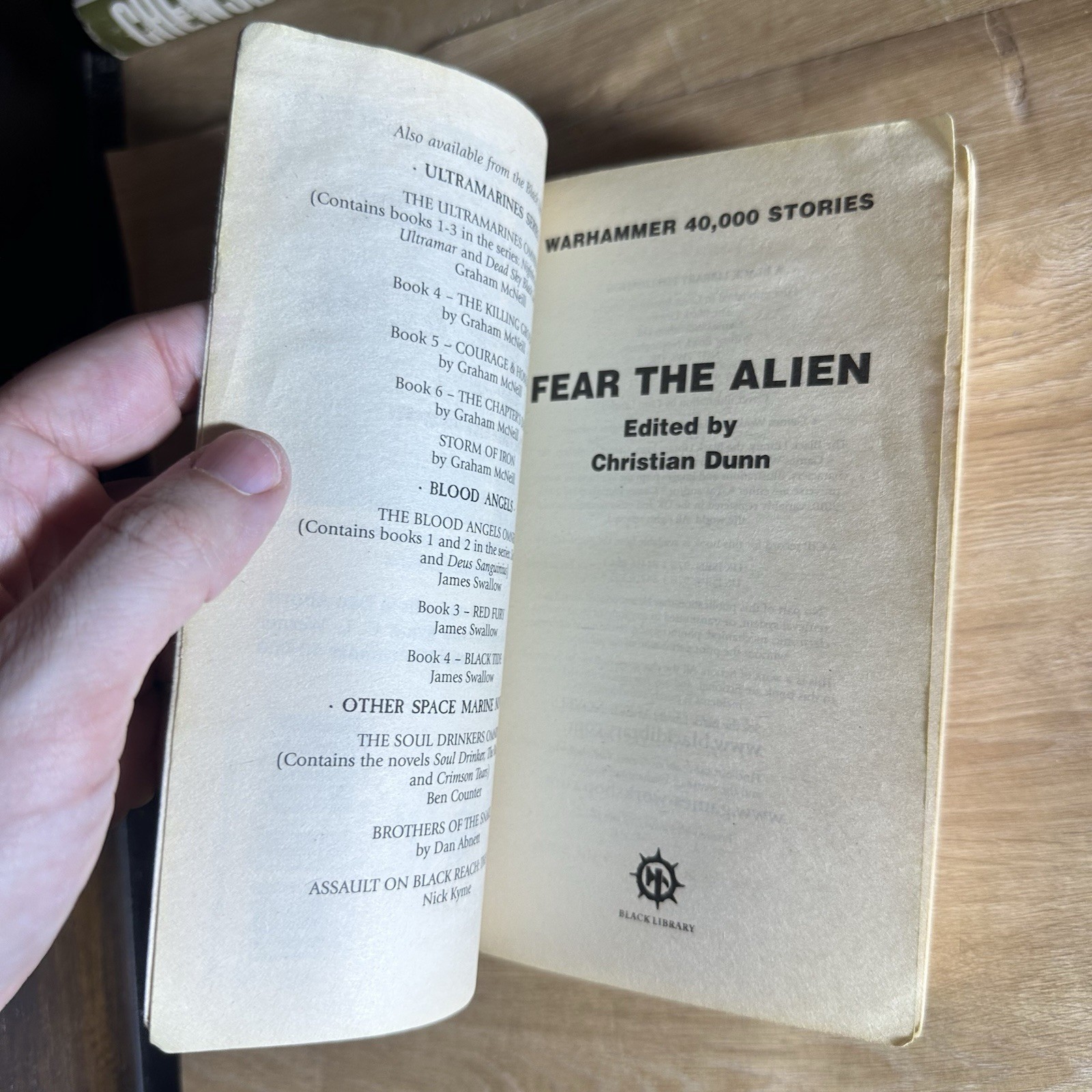 Fear the Alien Warhammer 40K Christian Dunn Vintage Paperback Book Black Library