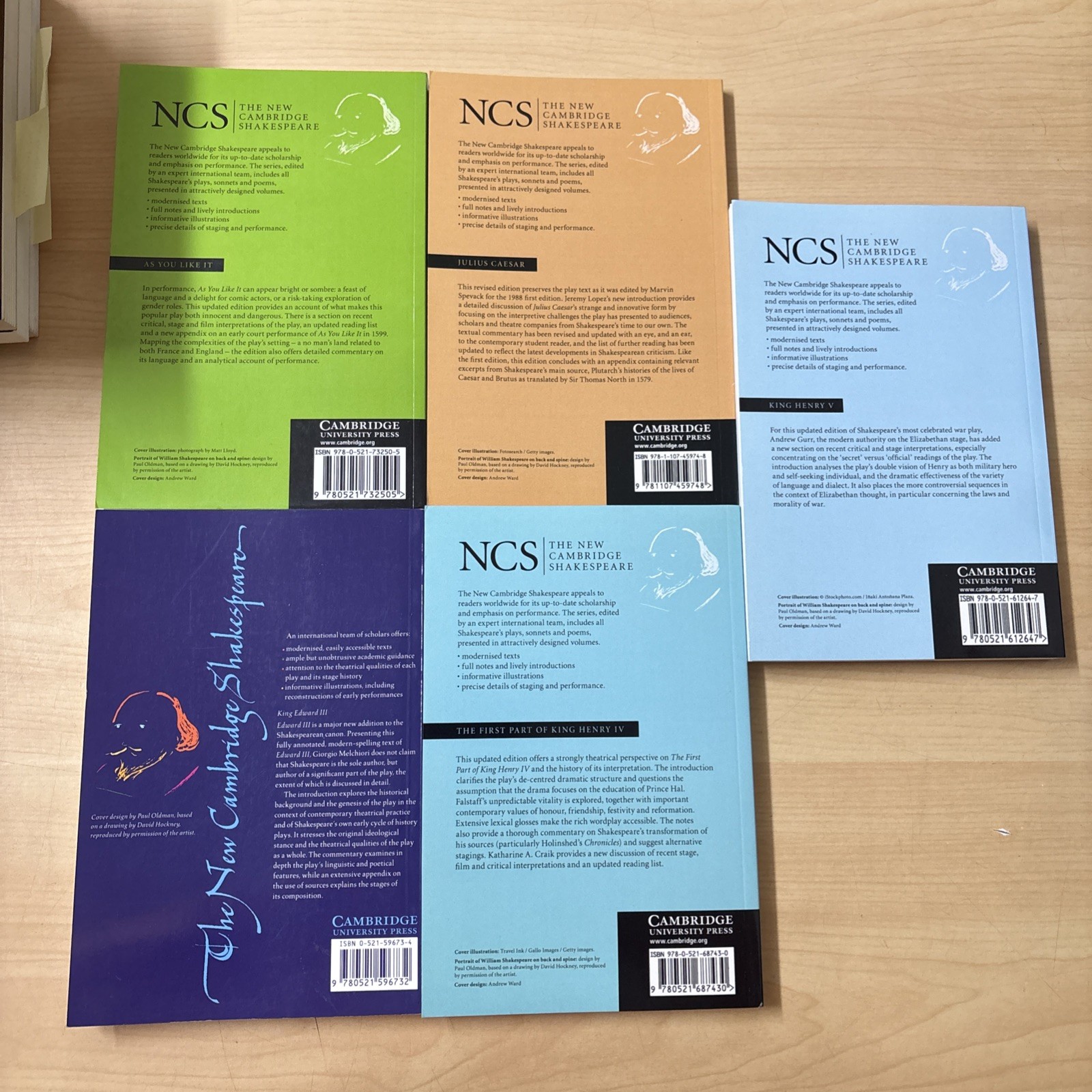 Lot 17 New Cambridge Shakespeare NCS Book Set Venice Othello Sonnets Midsummer