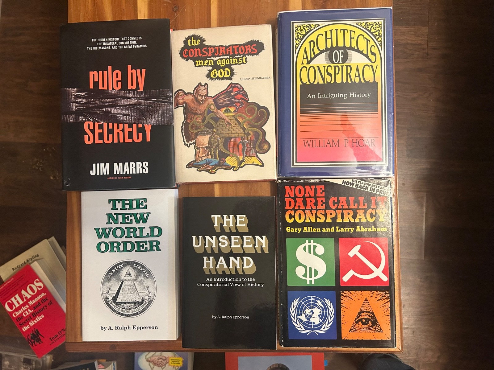 New World Order 50 book lot (see pictures)
