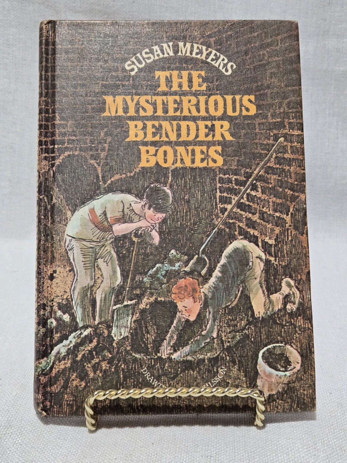 The Mysterious Bender Bones Hard Cover Book By Susan Meyers Pre Owned