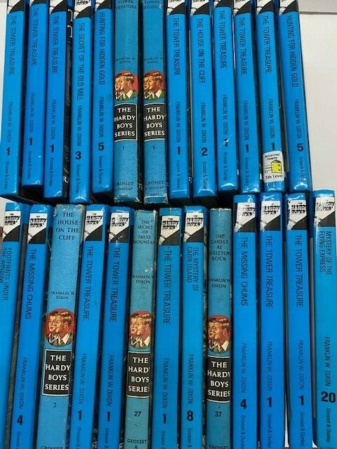 10 Hardy Boys Random book lot of kids books new and old Franklin W. Dixon – GOOD