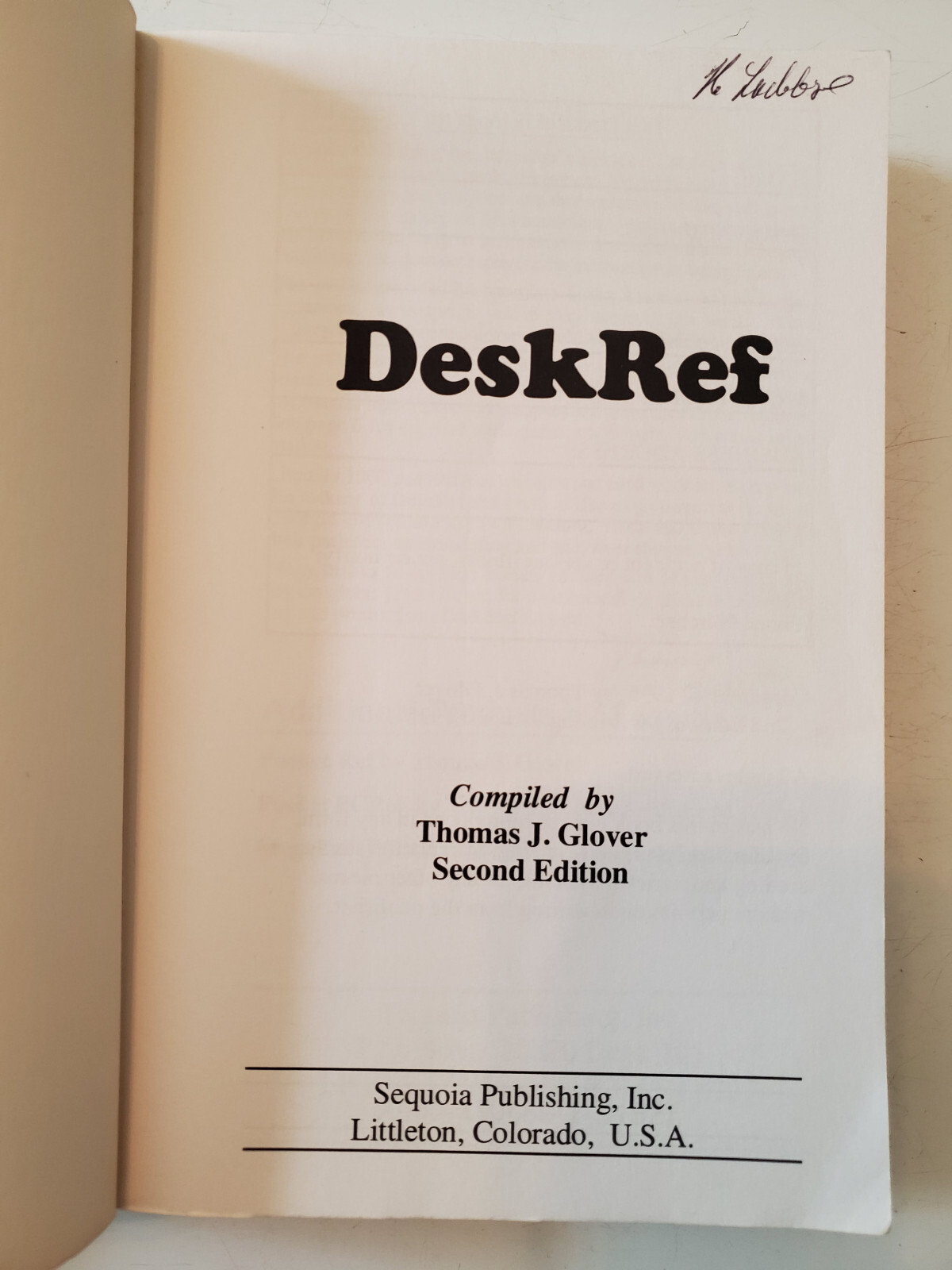 DESK REF By Thomas J Glover & Richard A Young – Excellent 2nd Edition Book