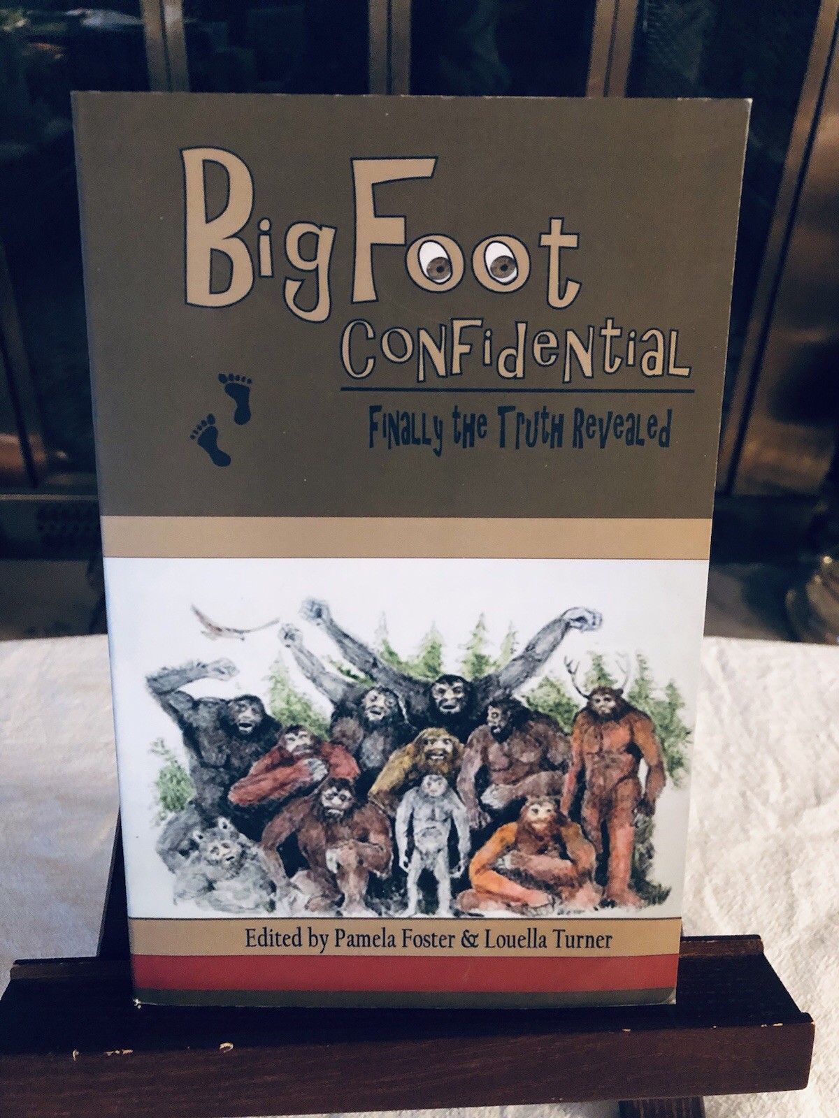 RARE! Bigfoot Confidential Finally the Truth by Foster & Turner TPB/FE 2012