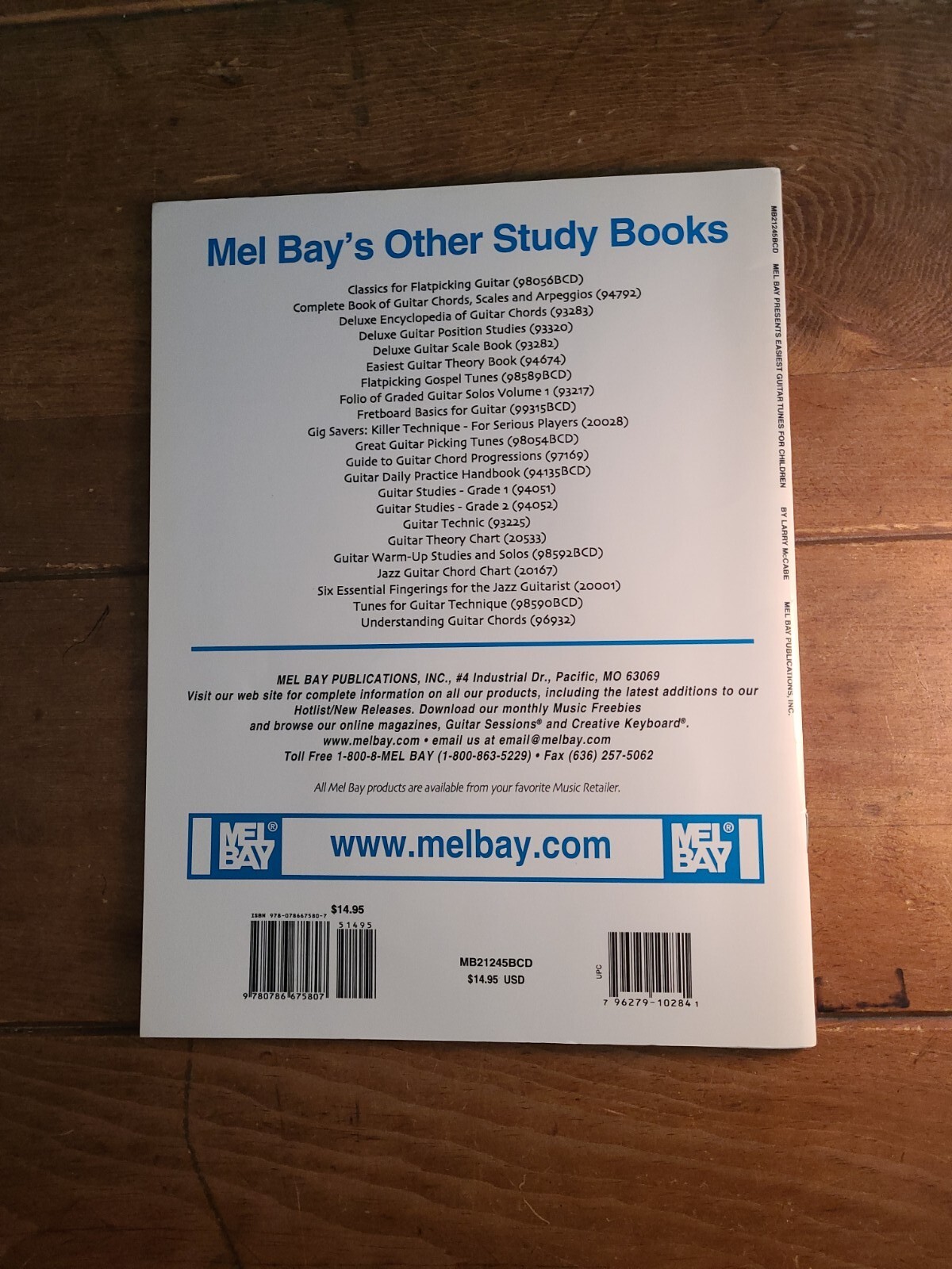 Easiest Guitar Tunes for Children by Larry McCabe Mel Bay New Book & CD (1709)