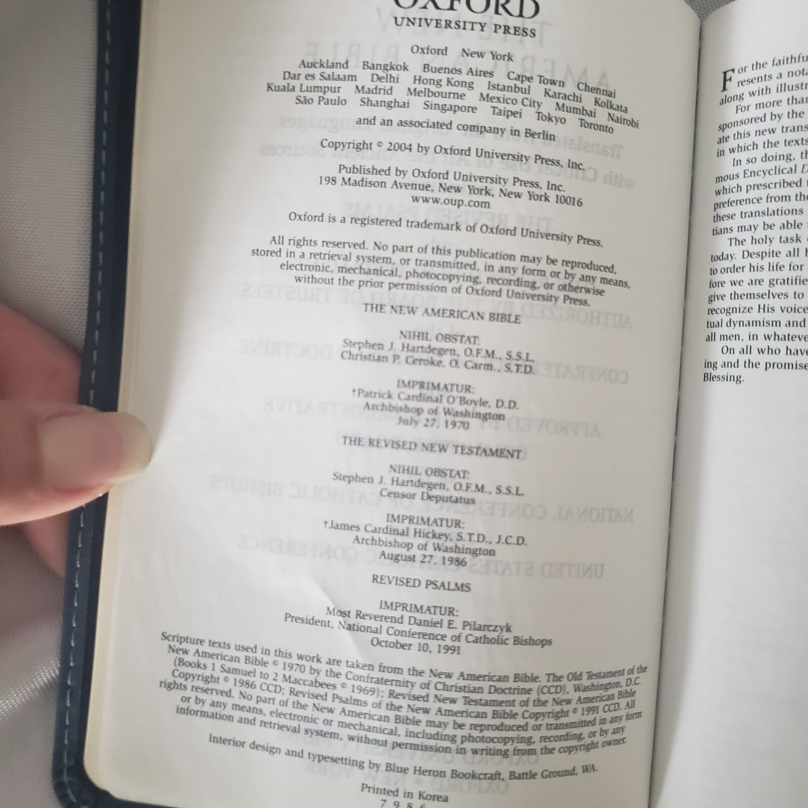 Holy Bible The New American Bible Year 2004 Vegan Leather Bound Oxford Press