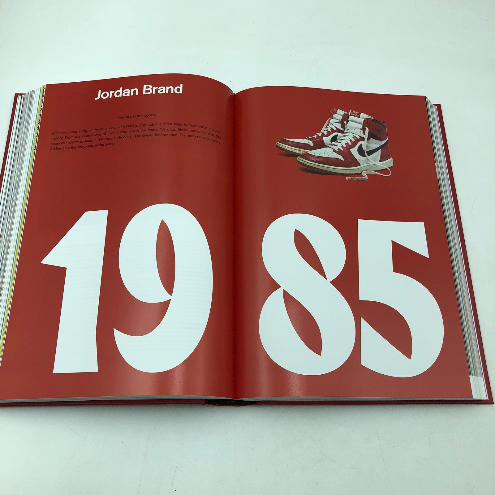 Taschen Sneaker Freaker The Ultimate Sneaker Book Simon Wood Hardcover 2018