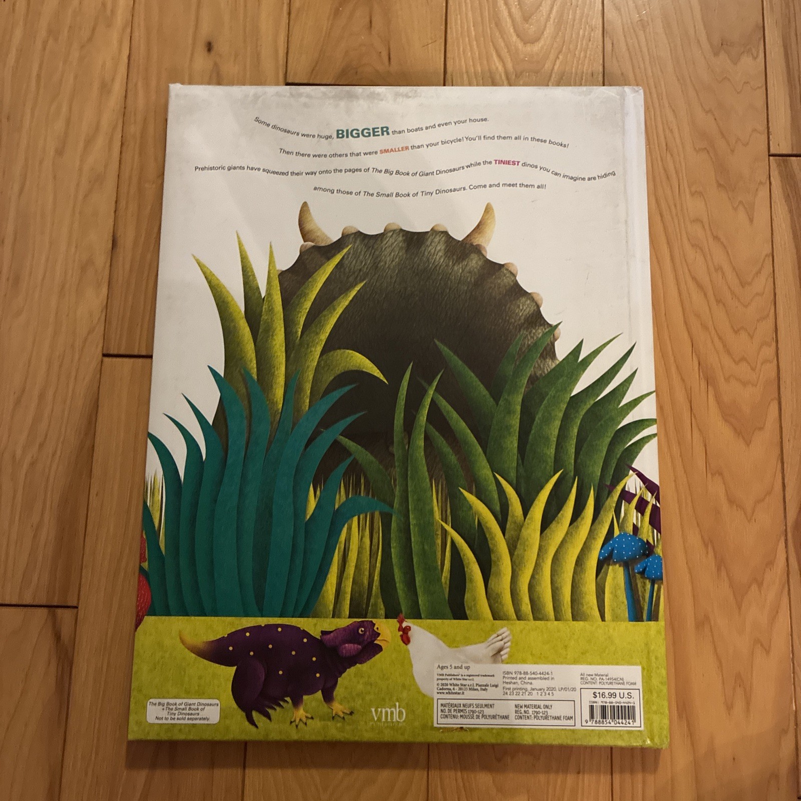 The Big Book of Giant Dinosaurs and the Small Book of Tiny Dinosaurs