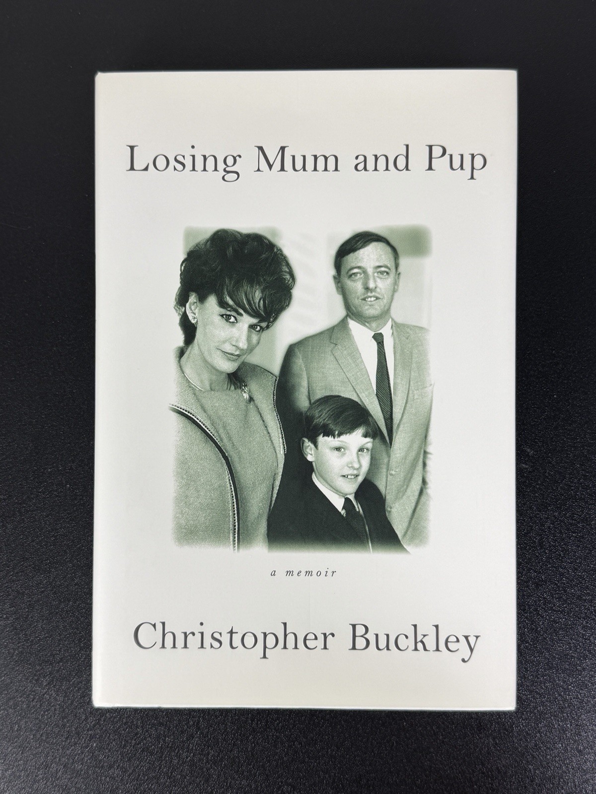 Losing Mum and Pup: A Memoir – Hardcover By Buckley, Christopher – Kreskin