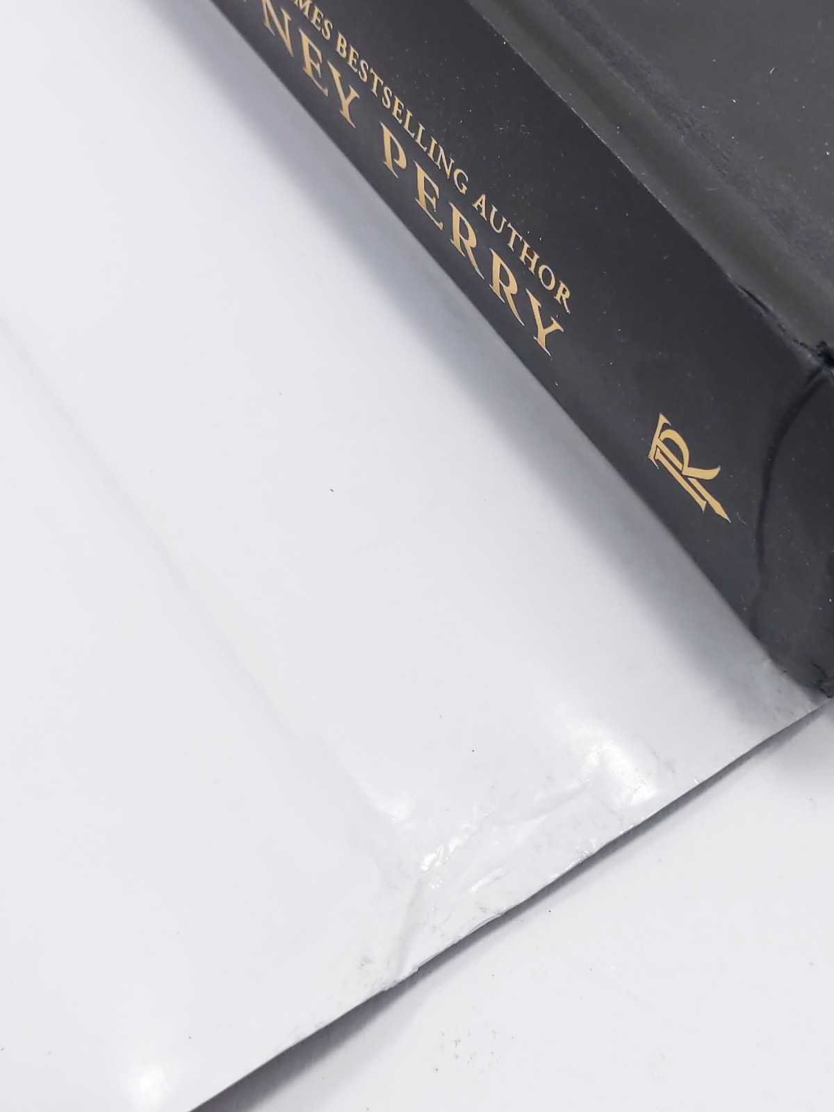 Shield of Sparrows by Devney Perry (Deluxe Target Edition) Sprayed Edges