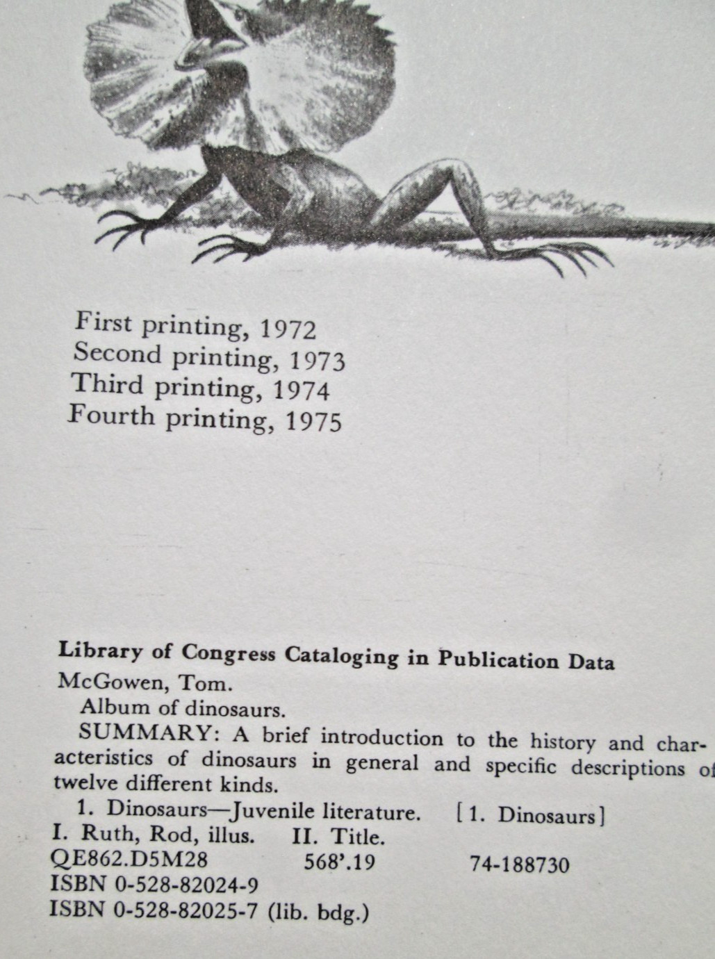 Album of Dinosaurs by Tom McGowen Rand McNally 1st Edition 4th Print. 1975 HC