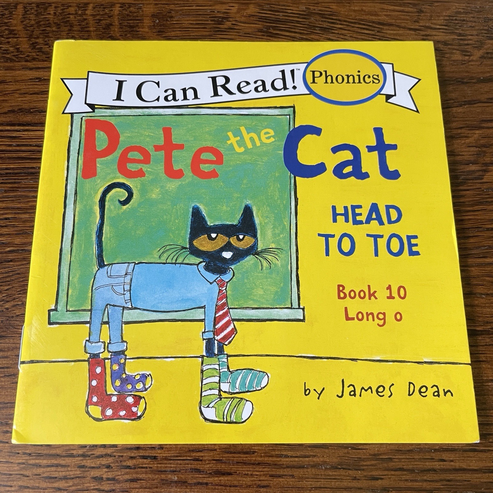 Pete The Cat I Can Read Phonics 11 Book Lot & Plush James Dean Red & Blue Shoes