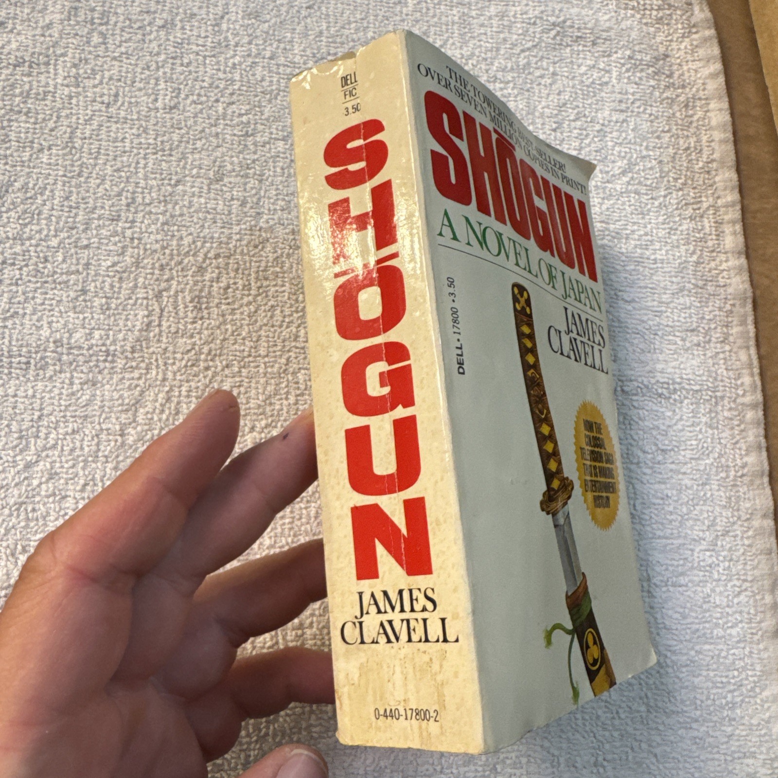 Shogun A Novel of Japan James Clavell Dell Paperback Book ( Read )