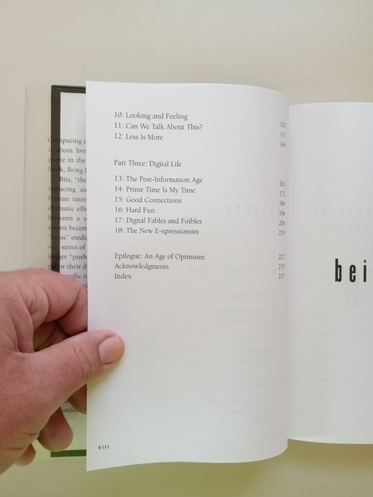 Being Digital by Nicholas Negroponte (1995, Hardcover)