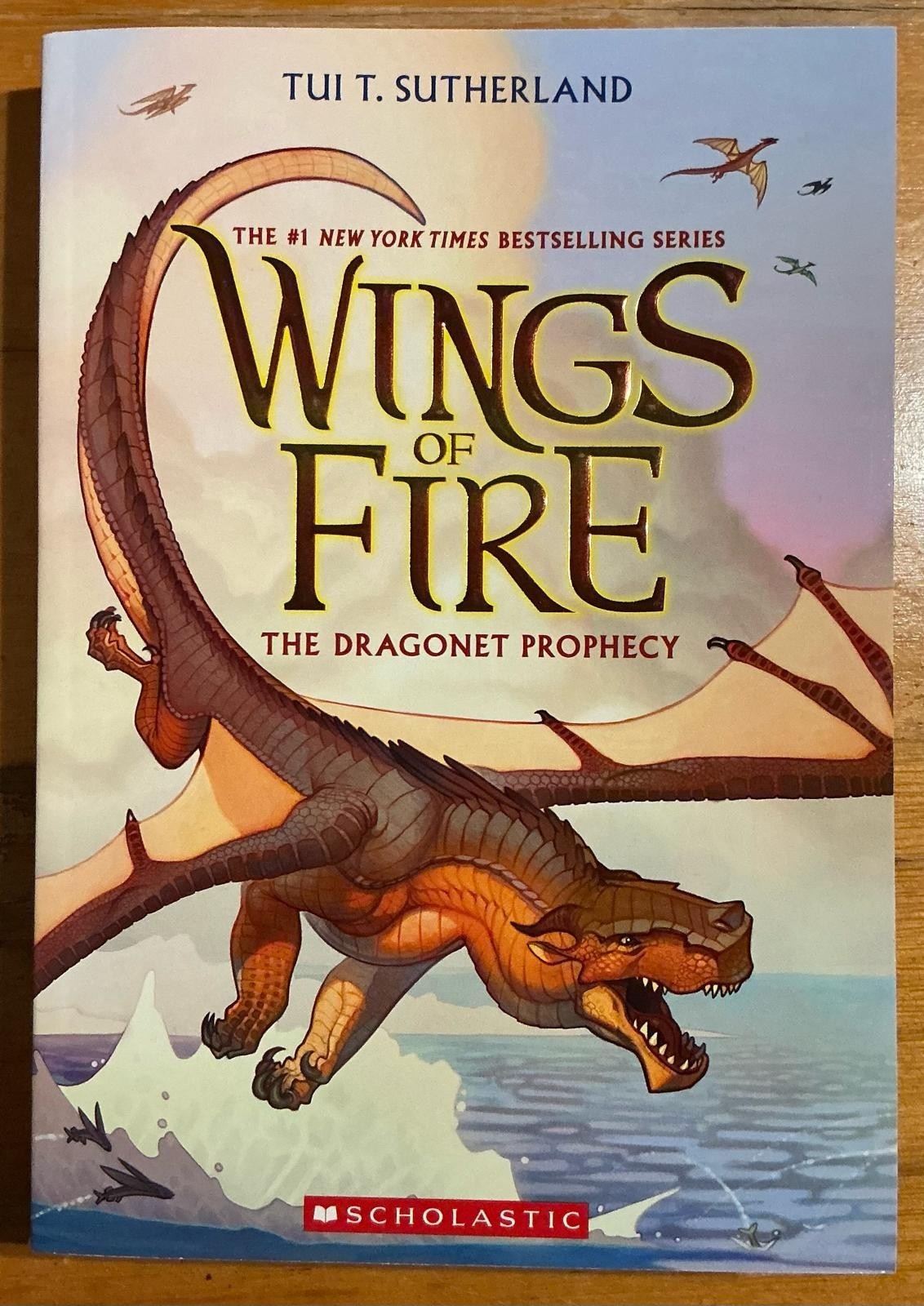 SIGNED Wings of Fire The Dragonet Prophecy Book 1 Paperback By Tui T. Sutherland
