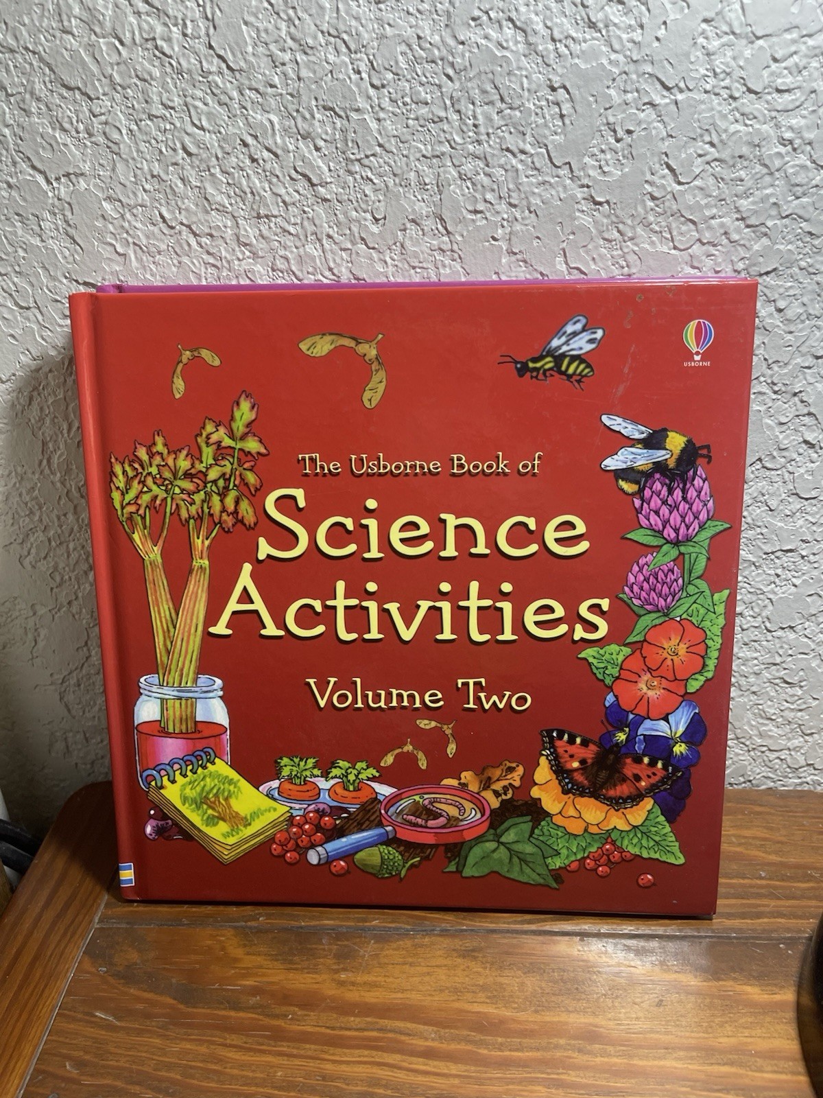 Science Activities by M. Unwin (2009, Hardcover) volume 1 and 2