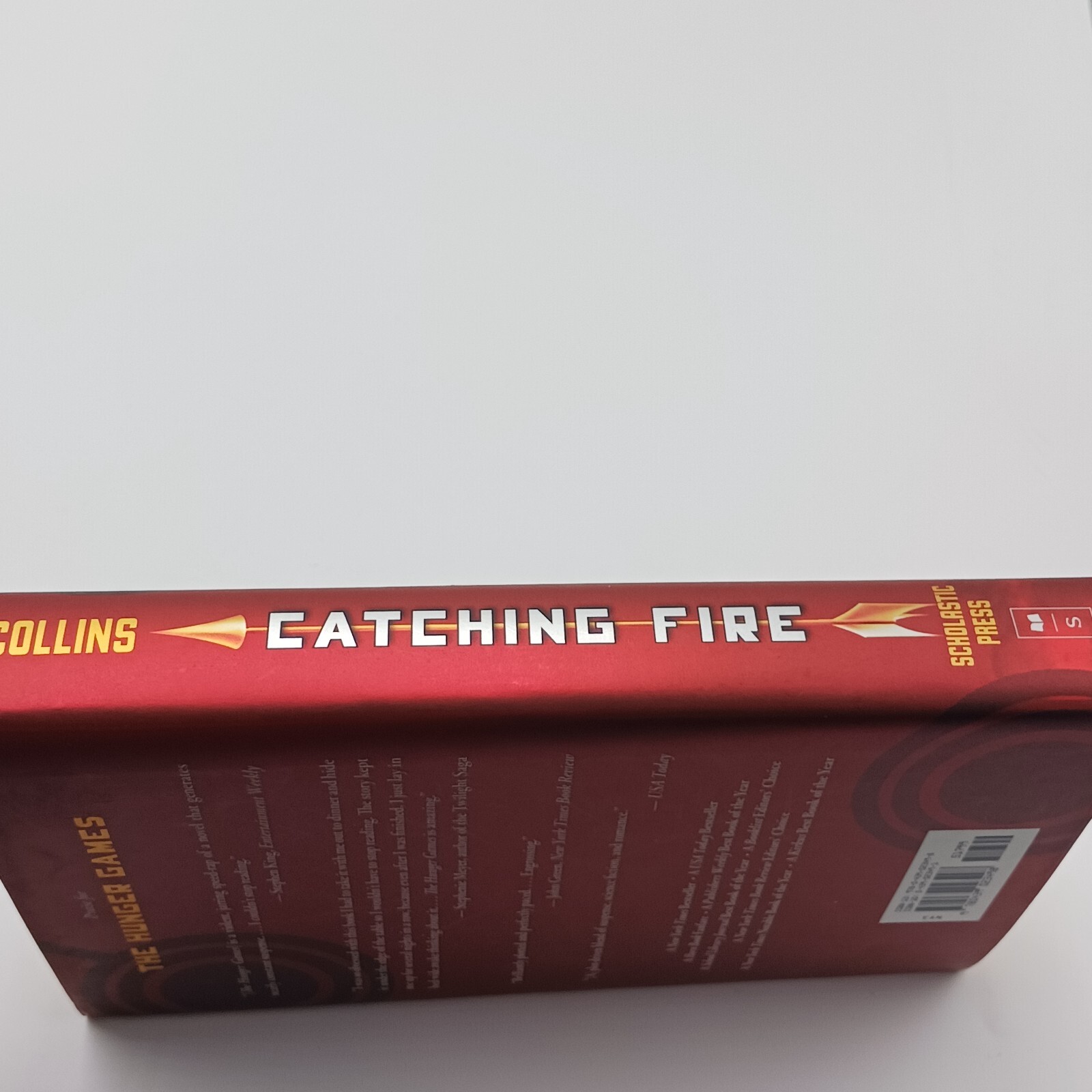 The HUNGER GAMES And CATCHING FIRE Books By Suzanne Collins