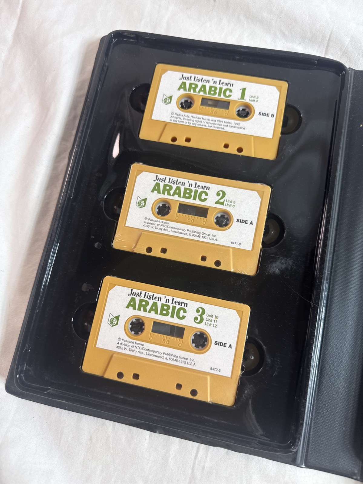Just Listen N Learn Arabic – Fully Illustrated Book & 3 60-Minute Cassettes