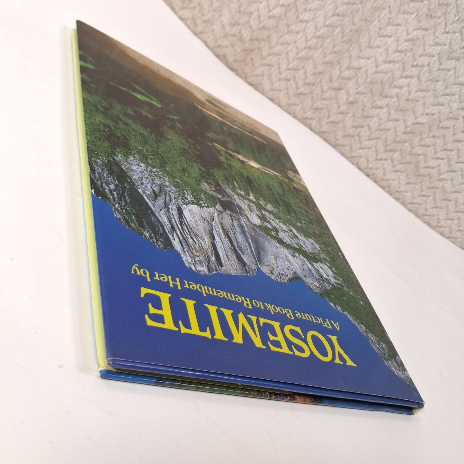 Yosemite: A Picture Book To Remember Her By Crescent Books HC DJ Photography