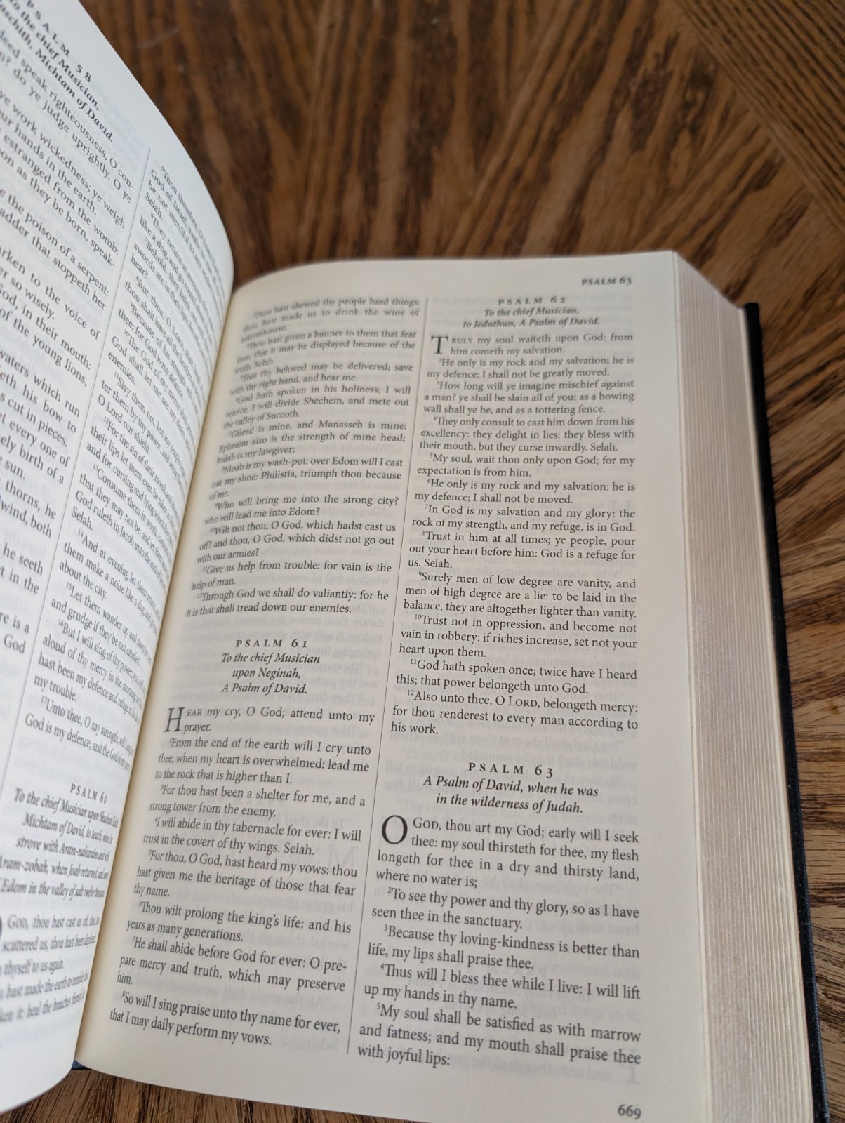 THE HOLY BIBLE King James Version * Gustave Dore * Deluxe Edition