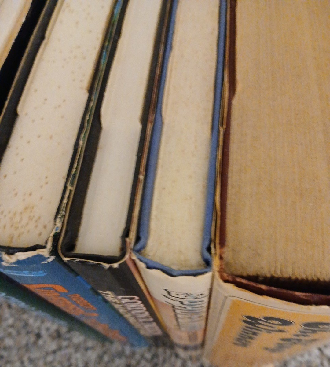 LOT OF SCIENCE FICTION & FANTASY BOOKS-CHOOSE ONE OR SEVERAL FROM 5 HARDBACKS