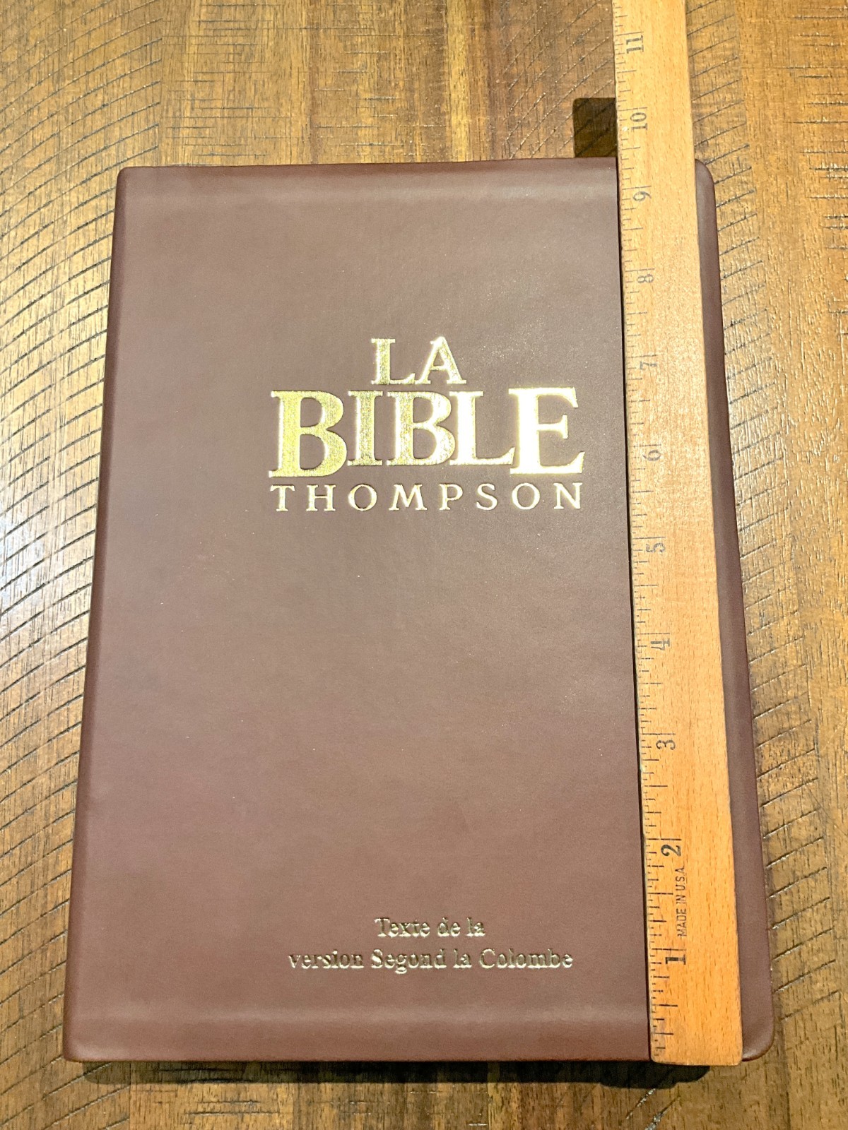 French Thompson Chain Ref. Bible, 1979 La Colombe, Thumb Idx. Brown Faux Leather