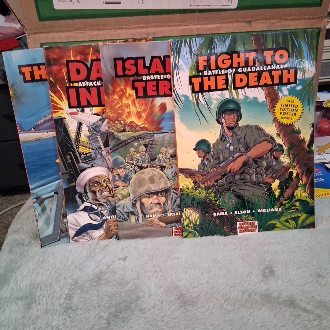 Lot Of 4 Osprey Graphic History Famous Battle Comic Books 1 3 5 7